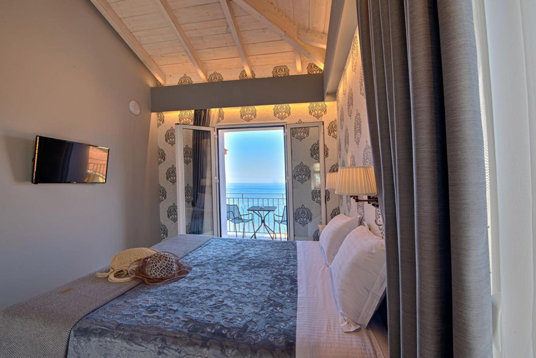 Petani Bay Hotel - Adults Only Vovikes Exterior photo